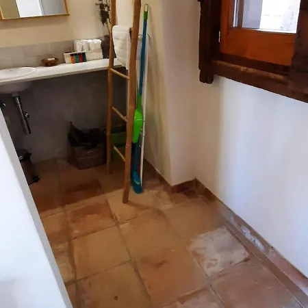 Masia Les Apieres Bauernhof *